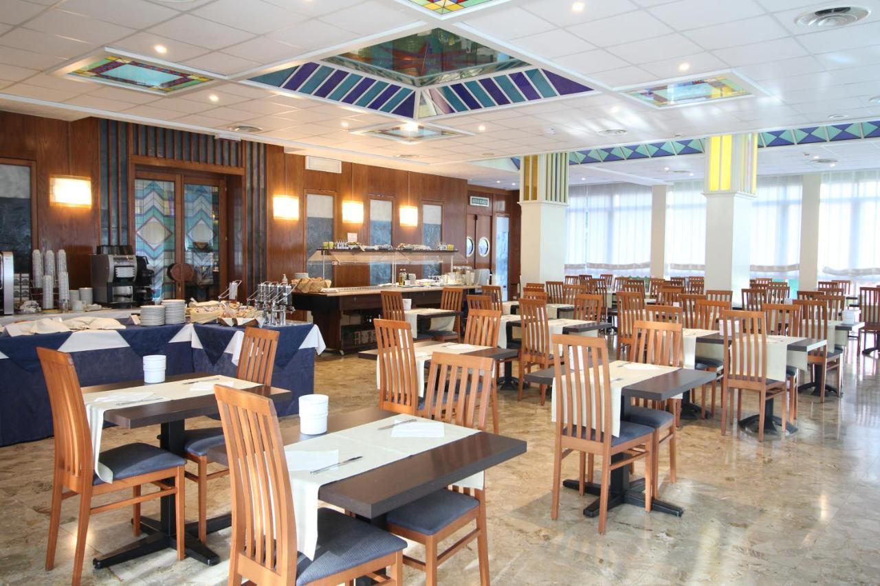 Continental B&B City Hotel Бибионе Екстериор снимка