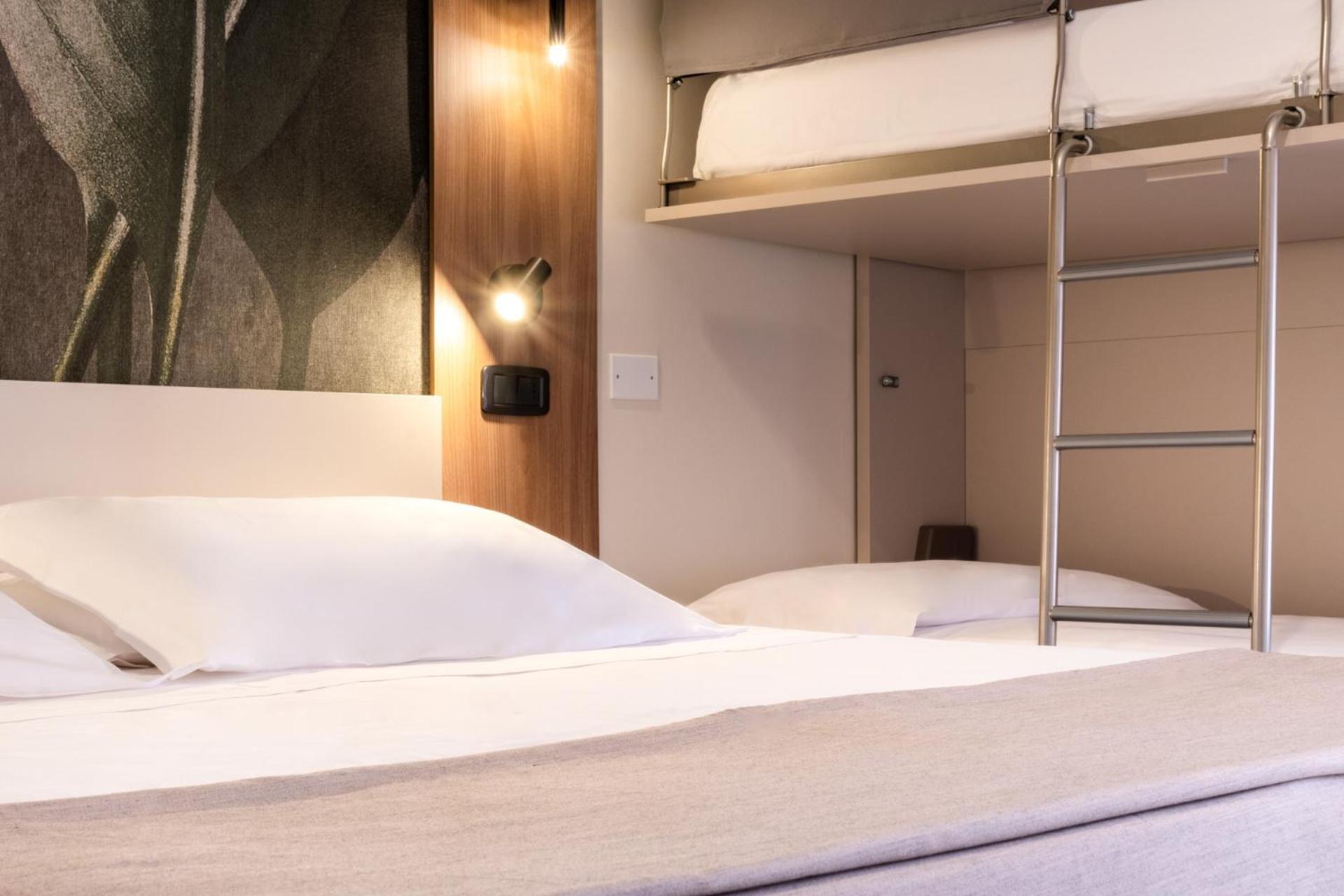 Continental B&B City Hotel Бибионе Стая снимка